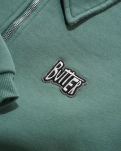 Knits><noscript><img width=